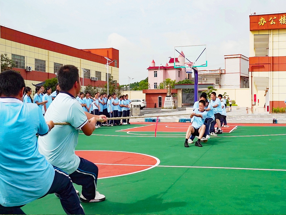 鄂州正规叛逆不听话孩子学校怎么联系